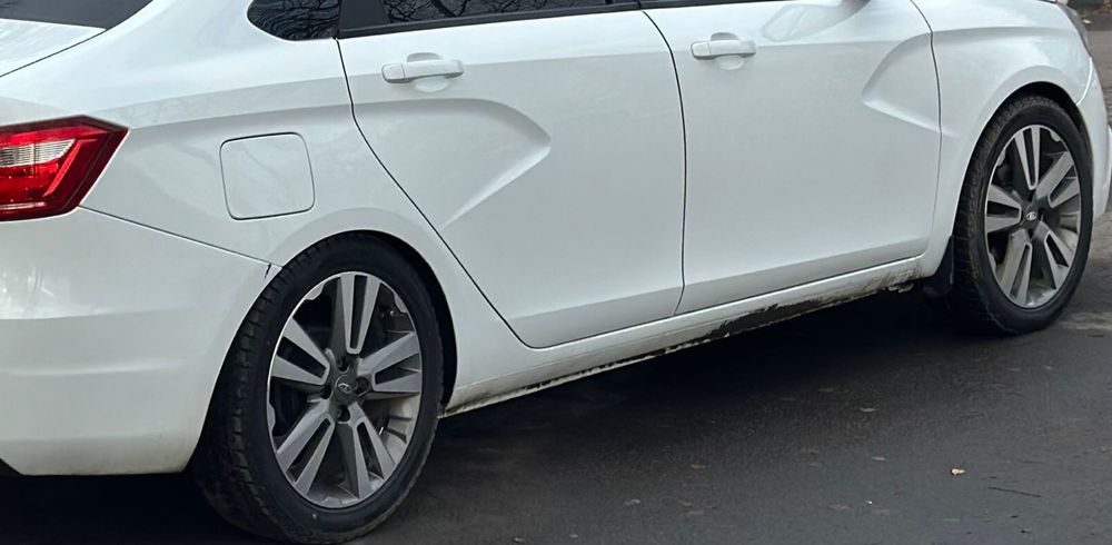 Диски с резиной R17 Vesta Веста