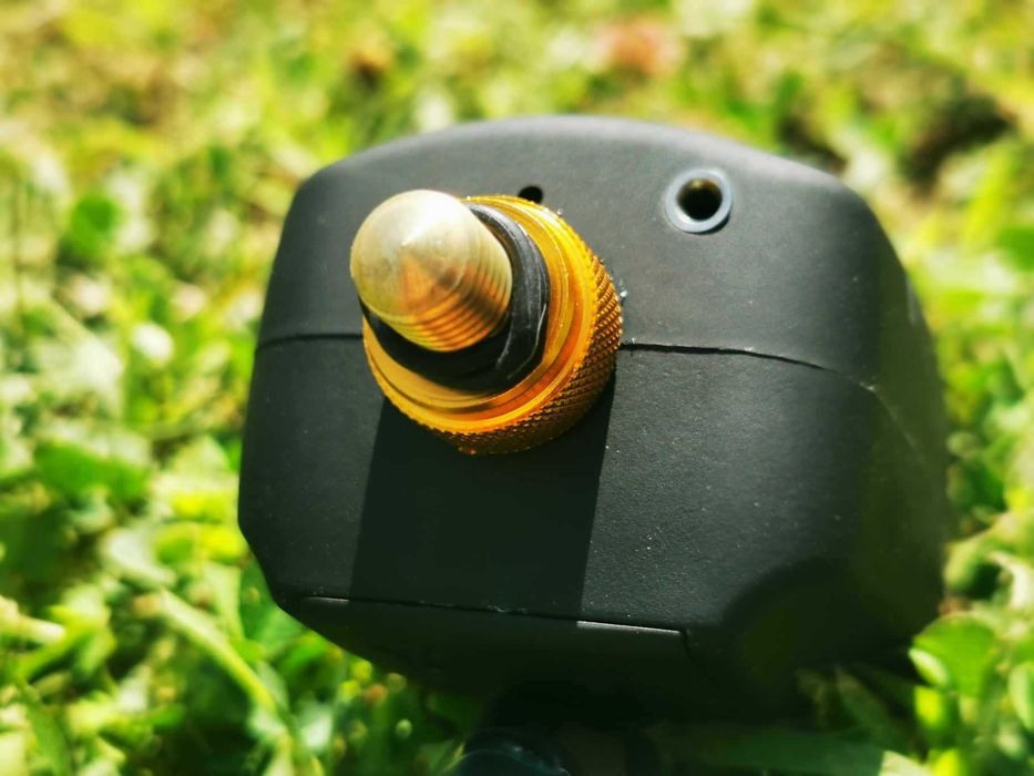 Сигнализатор с функция нощен режим и защита против кражба