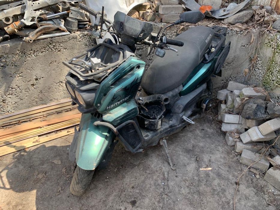 Продам мопед танк