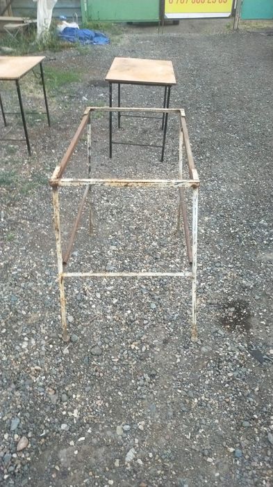 Столы продам и основе для столов