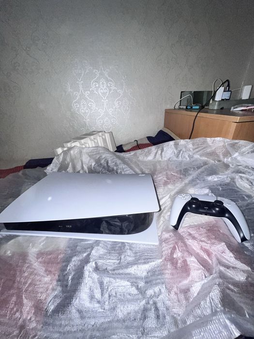 Продам Playstation 5