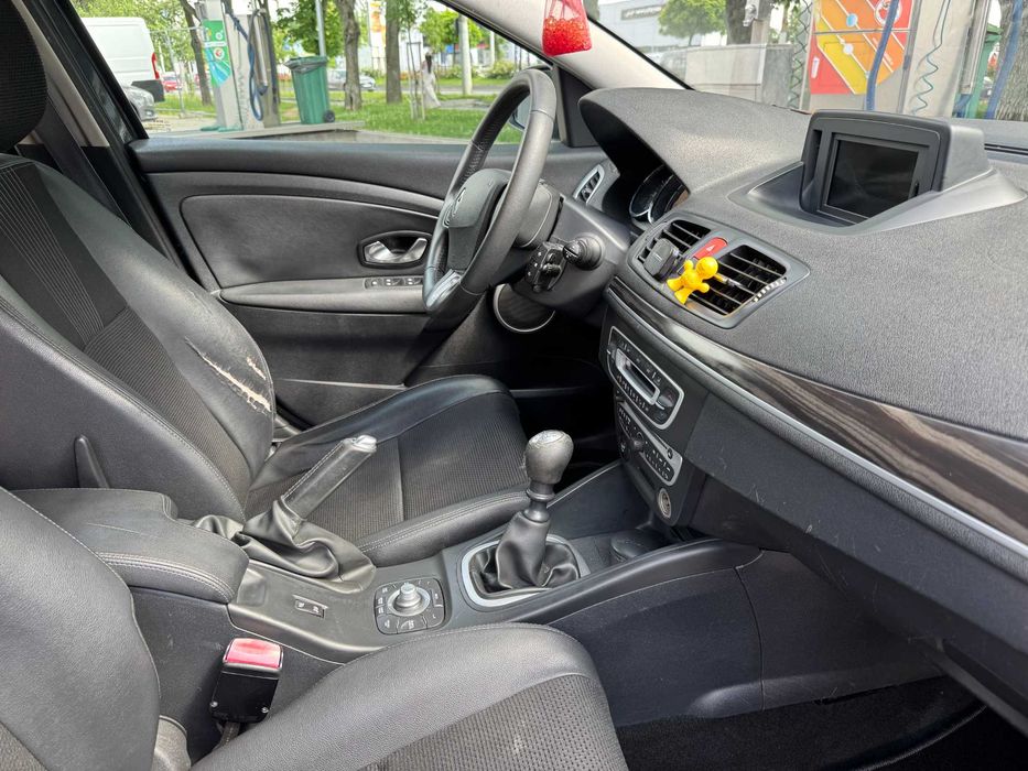 RENAULT Megane 2011 — imagine 5