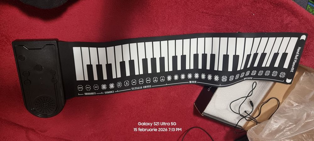 Pian electric portabil