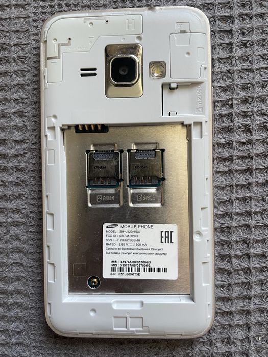 Samsung J1 на запчасти