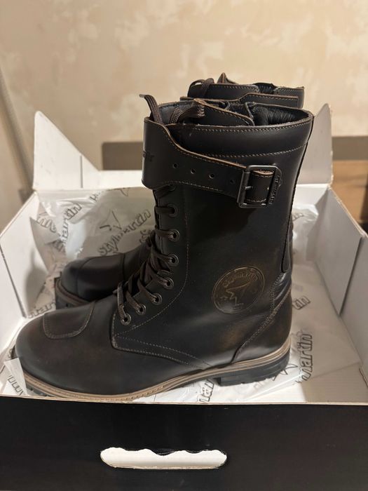 мото боти естествена кожа