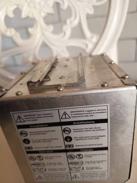 Ups industruala Adela sistem