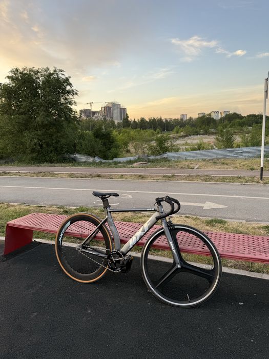 Велесипет Фикс fixed gear JlXF AT-8    Хорошем состоянии