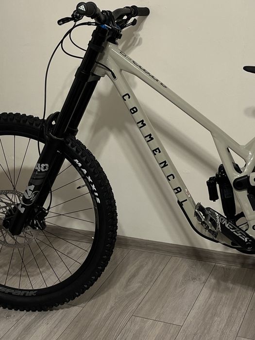 Schimb furca fox 40 cu un rockshox boxxer ultimate 38