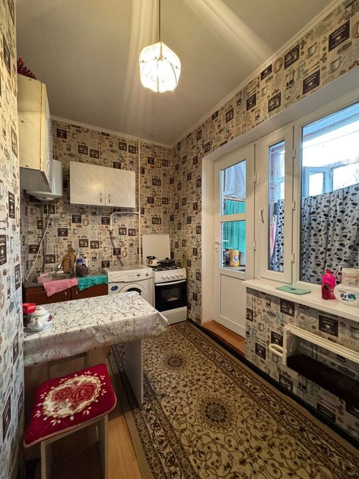 1-комн., 2 этаж, 10 мкр. (43 дом)