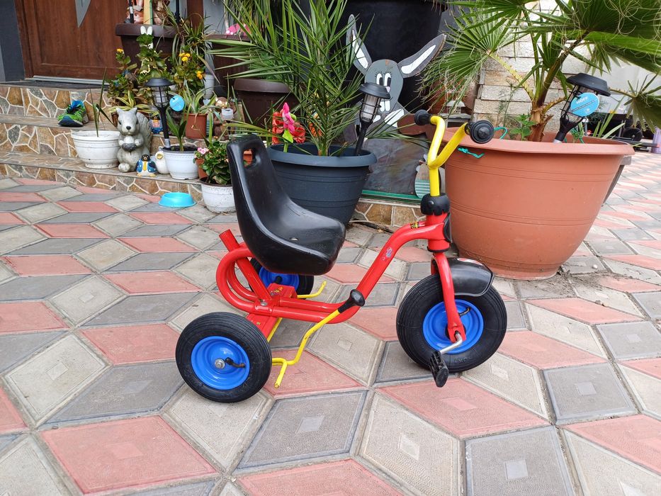 Tricicleta copii în stare impecabila cu roti cu cameră de aer