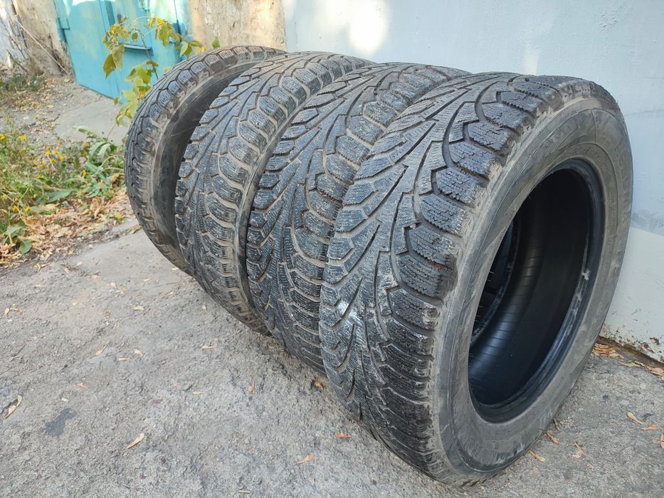 Шины липучка 215/65/R16