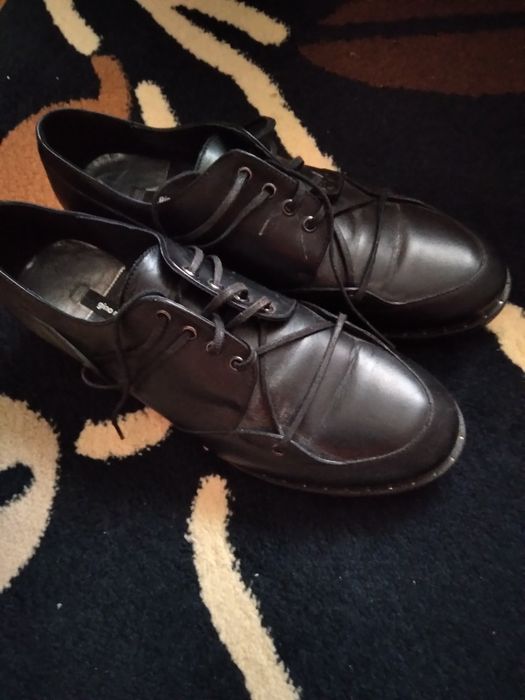 Черни обувки от естествена кожа