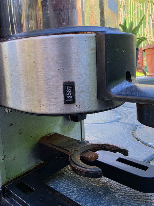 Moară Electrică De Măcinat Cafea