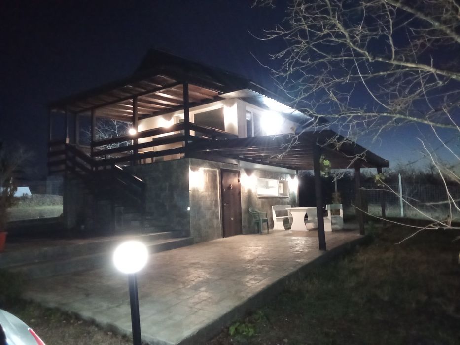 Продава къща с.о Лозницата Директно от собственик