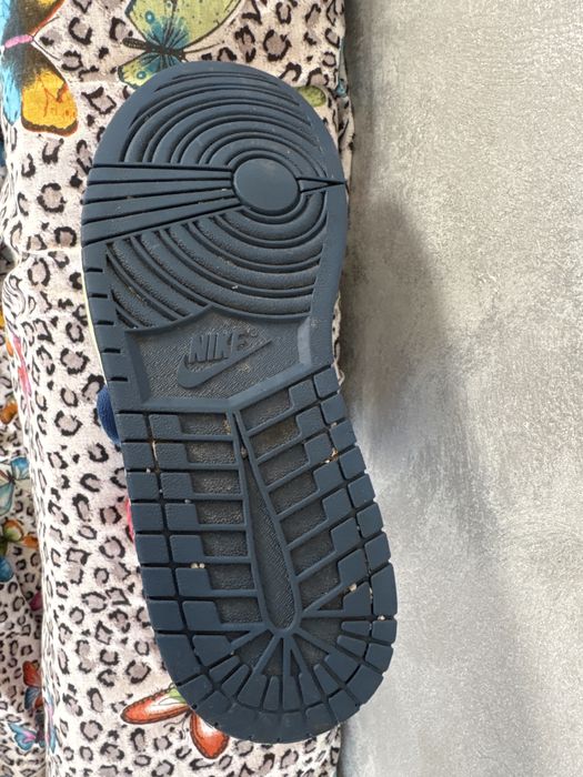 Adidasi jordan 1
