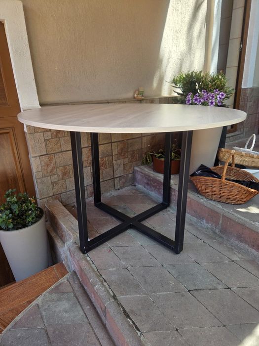 Masă rotundă diametru 120cm