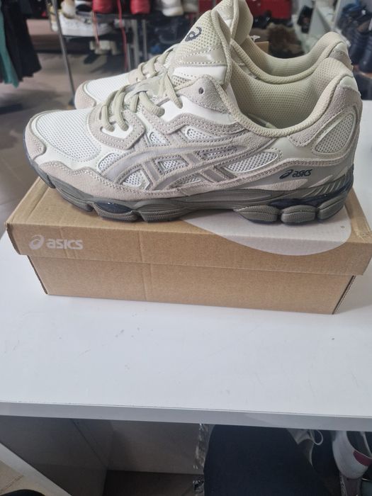 VAND ASICS Gel Nic nr  45 cu 28.5 cm, nou la cutiee