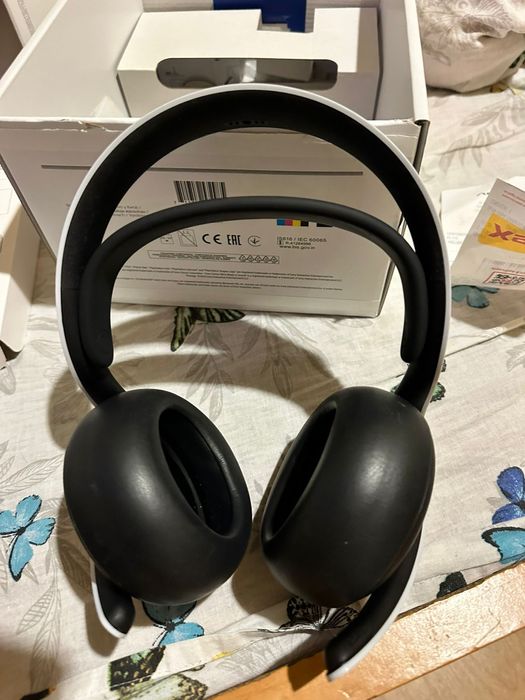 Casti ps5 Sony pulse 3D (ca noi)