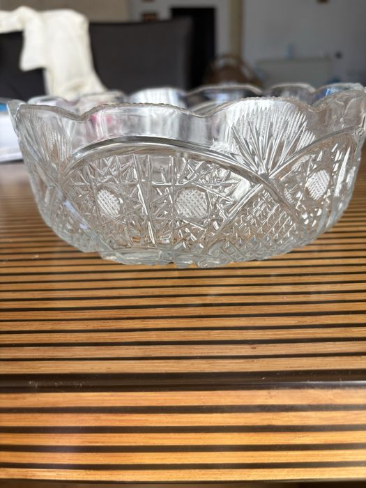 Различни видове вазичаши,фруктиера