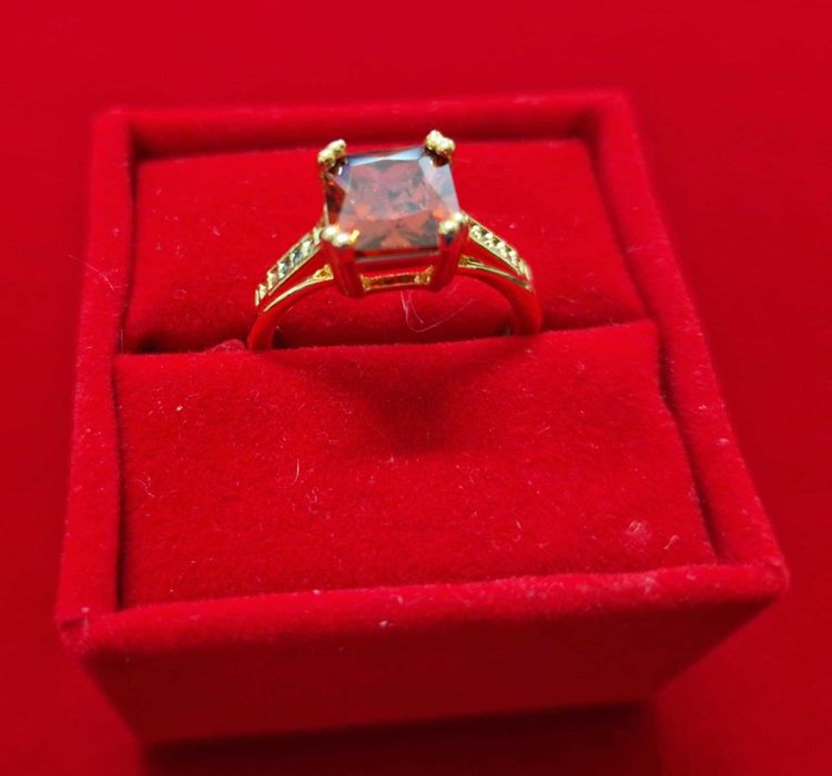 GR60,inel placat aur 18k,nou/marcat,zirconiu caramiziu, logodna