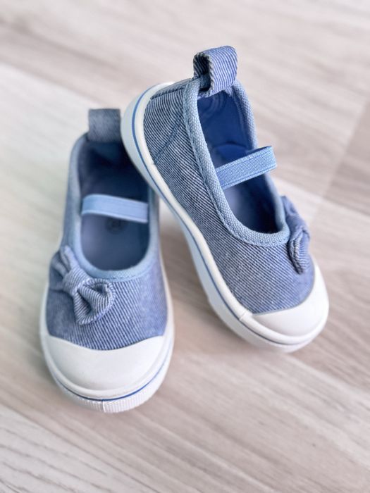 Детски обувки/маратонки/кецове