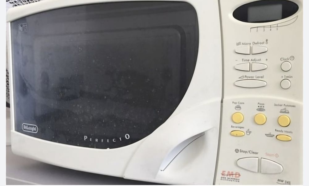 Cuptor microunde "original" DeLonghi