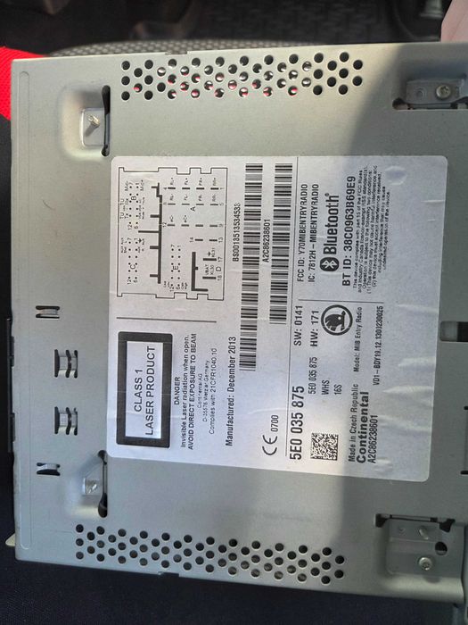 Radio CD cu MP3 Skoda Octavia 3 - 5E0035875 / A2C86238601