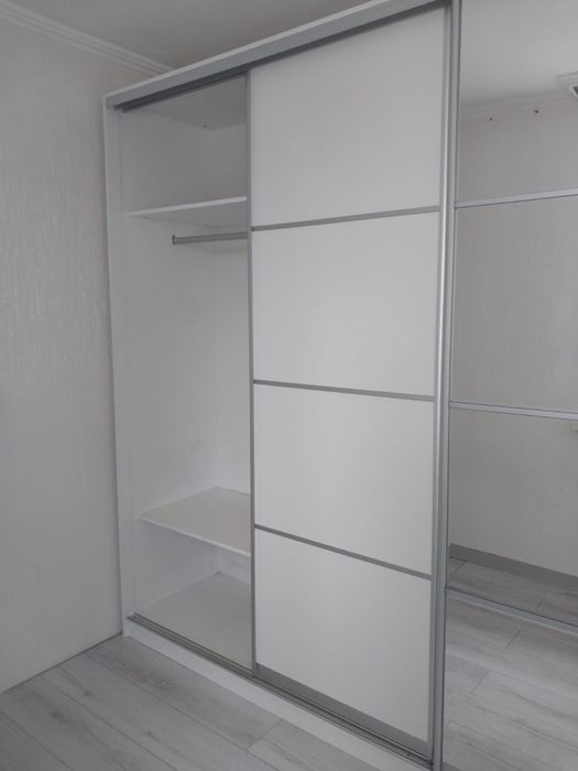 Продам шкаф купе