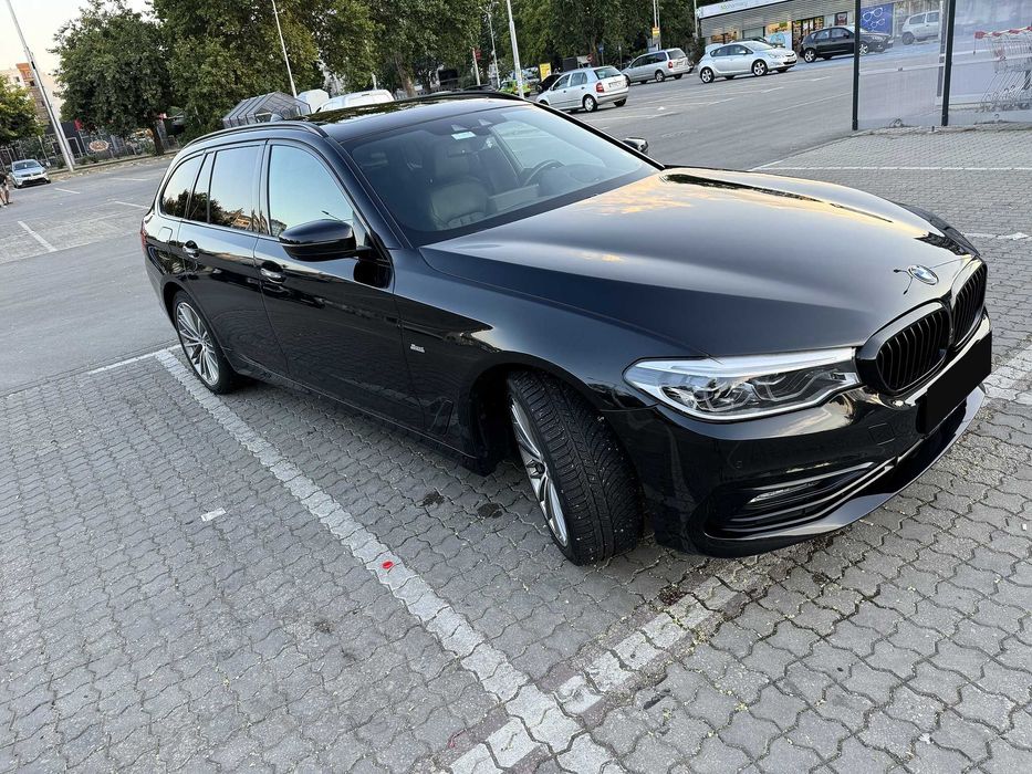 BMW 540i xDrive Touring | HUD | 360° | Масаж | Панорама