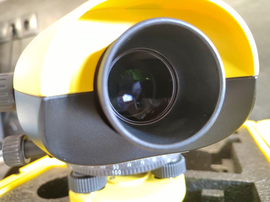 Leica Sprinter 150 Автоматичен оптичен нивелир