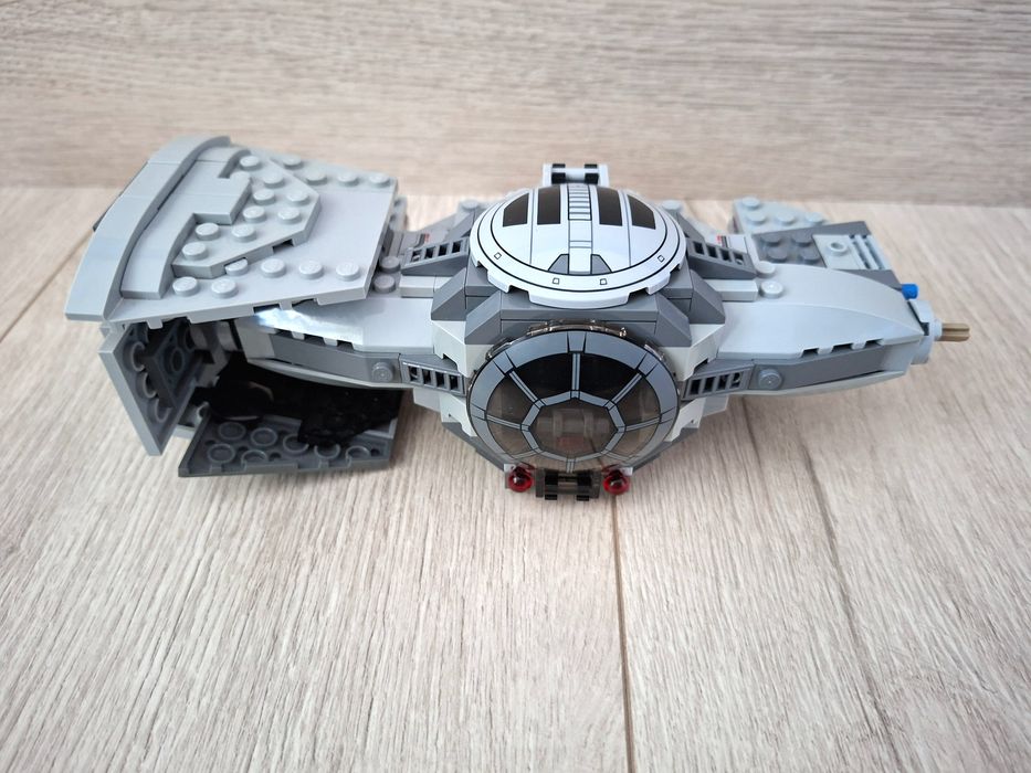 Продавам комплект Лего Star Wars(75082),(75073),(30276)