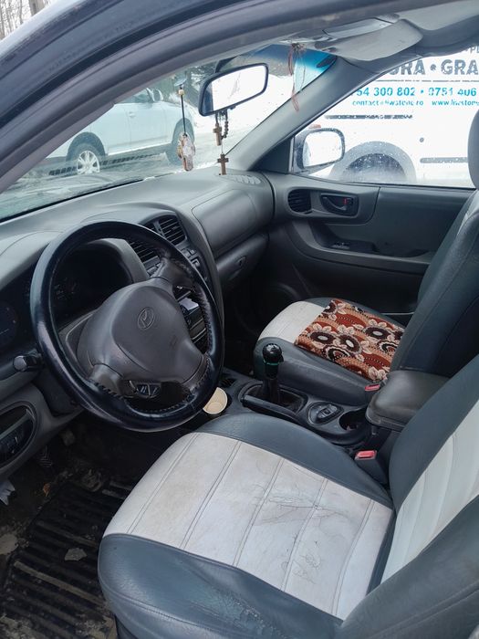 HYUNDAI Santa Fe 2003 — imagine 3
