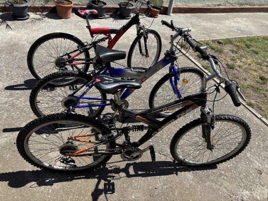 Vand 3 biciclete