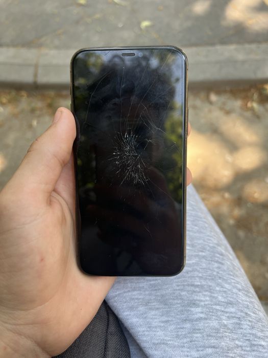 Iphone 11 pro.