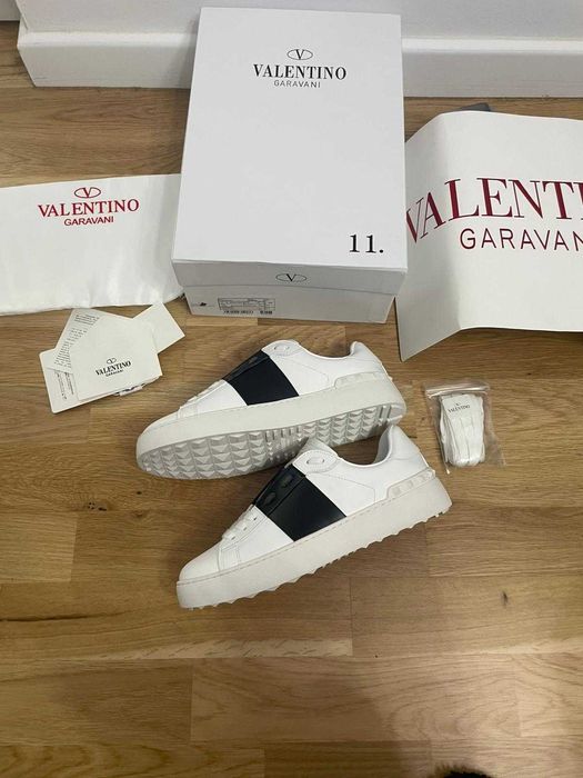 REDUCERE!! Pantofi Valentino Garavani Femei Premium / Full Box