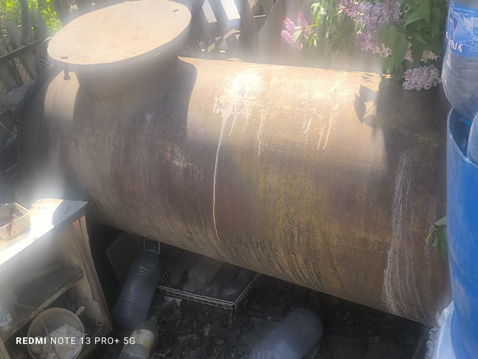 Продам бочку  3.5 куба