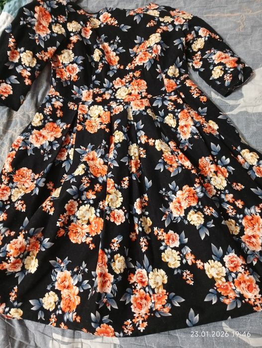 Продам платье  женское