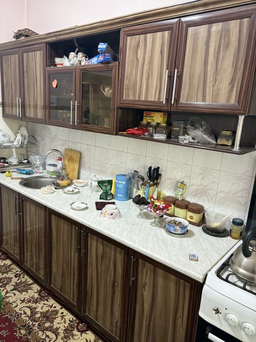Продается кухонная мебель в хорошем состоянии