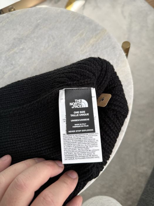 The North Face Logo Box Pom caciula unisex neagra one size noua