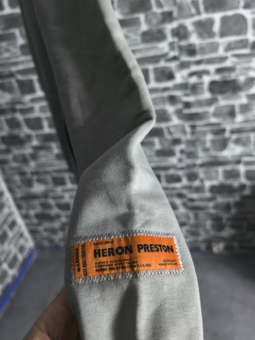 Heron Preston суичер
