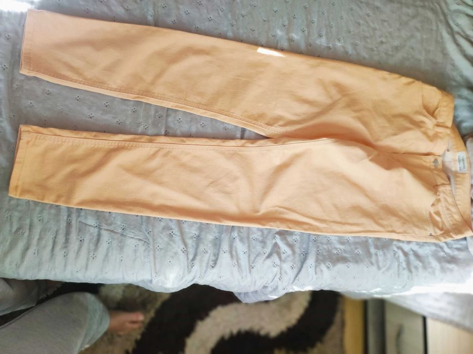 Нови дънки Terranova