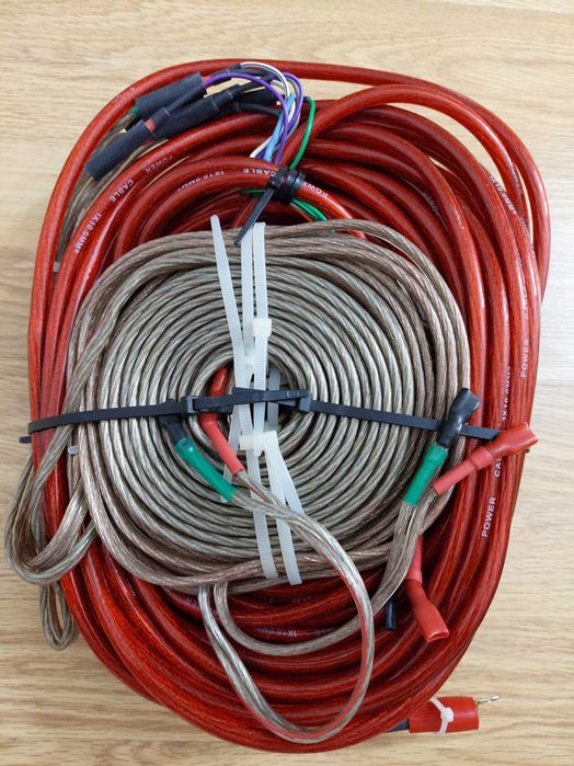 Cabluri Auto Kit CD PLAYER Rosu