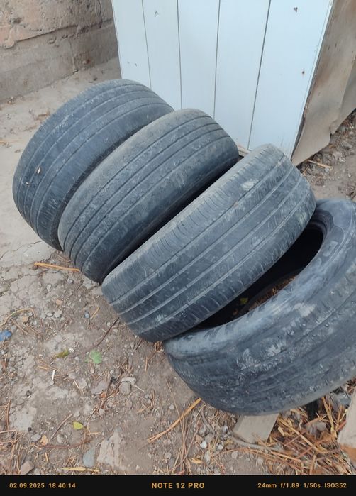 Шины летние 235 60 р18