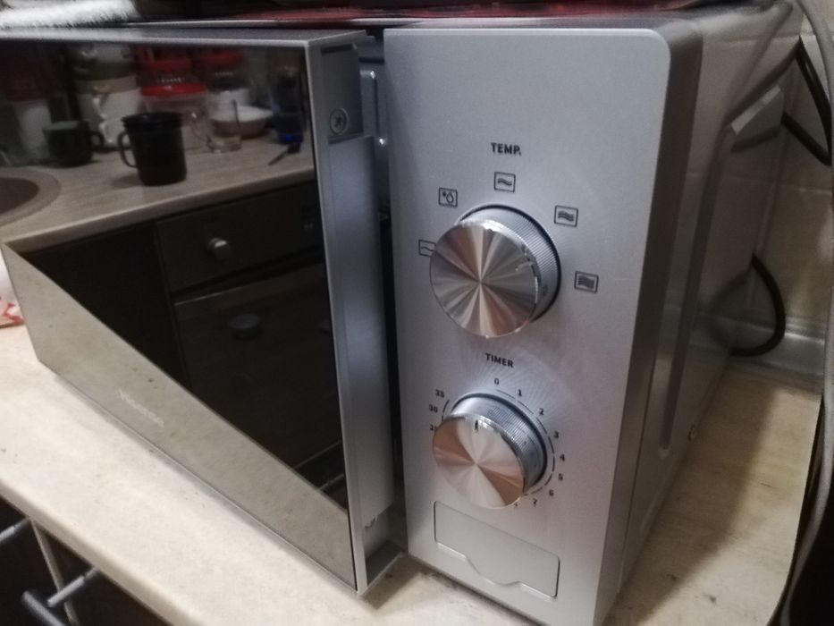 Продам микроволновую печь