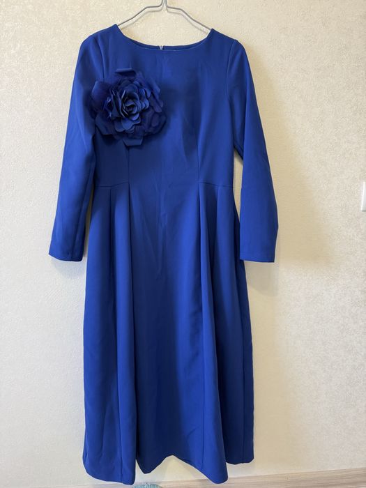 Продам платье новое