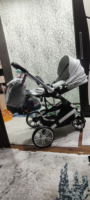 Коляска прогулочная Wingoffly U8, серый