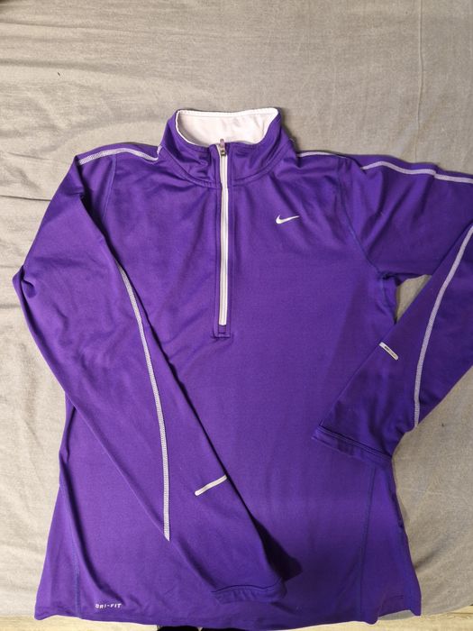 Спортна дамска блуза NIKE