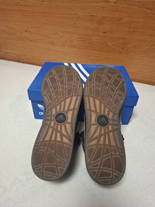 Маратонки Adidas adimatic