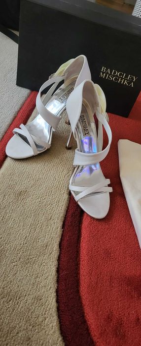 Badgley Mischka sandale/pantofi