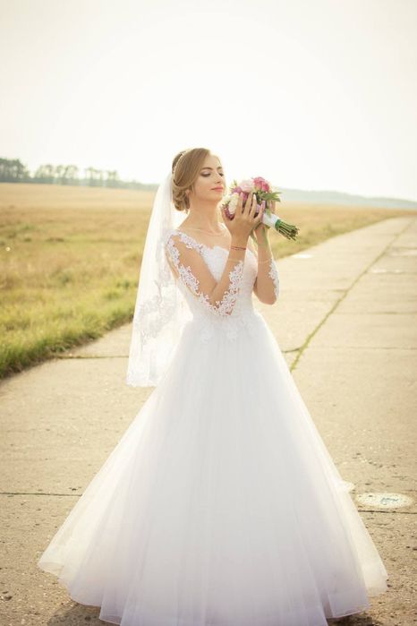 Vând rochie de mireasa